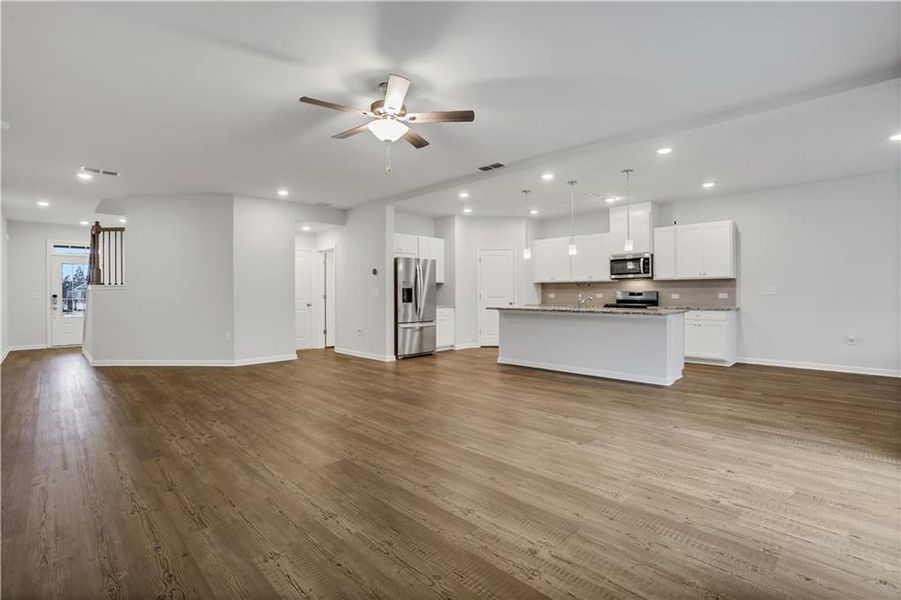 Spacious, unfurnished interior of a new home in Graystone Village, Grayson (Image 36). Spacious, unfurnished interior of a new home in Graystone Village, Grayson (Image 36).