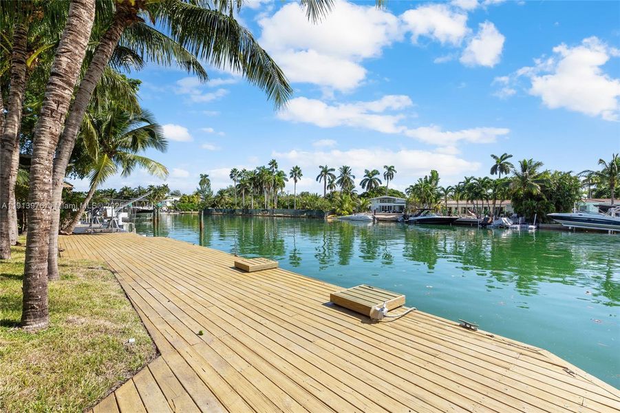 Natural landscape and outdoor views near in Miami Beach (Image 34). Natural landscape and outdoor views near in Miami Beach (Image 34).