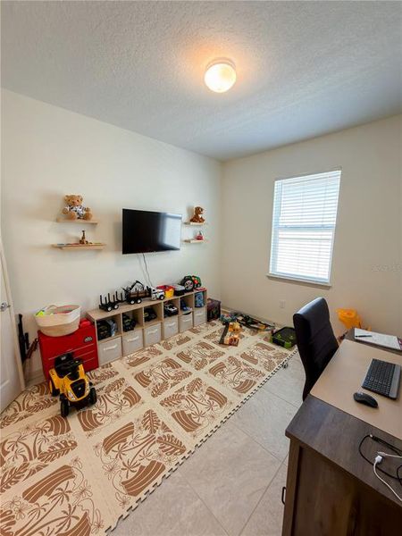 Furnished interior view inside a new home in Marwood, Ellenton (Image 7). Furnished interior view inside a new home in Marwood, Ellenton (Image 7).