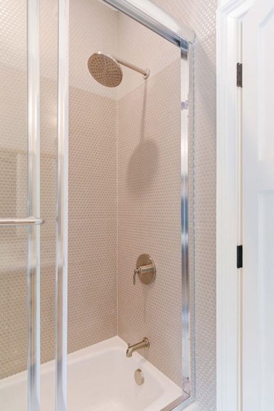 Close-up of interior finishes inside a home in , Charleston (Image 20).
