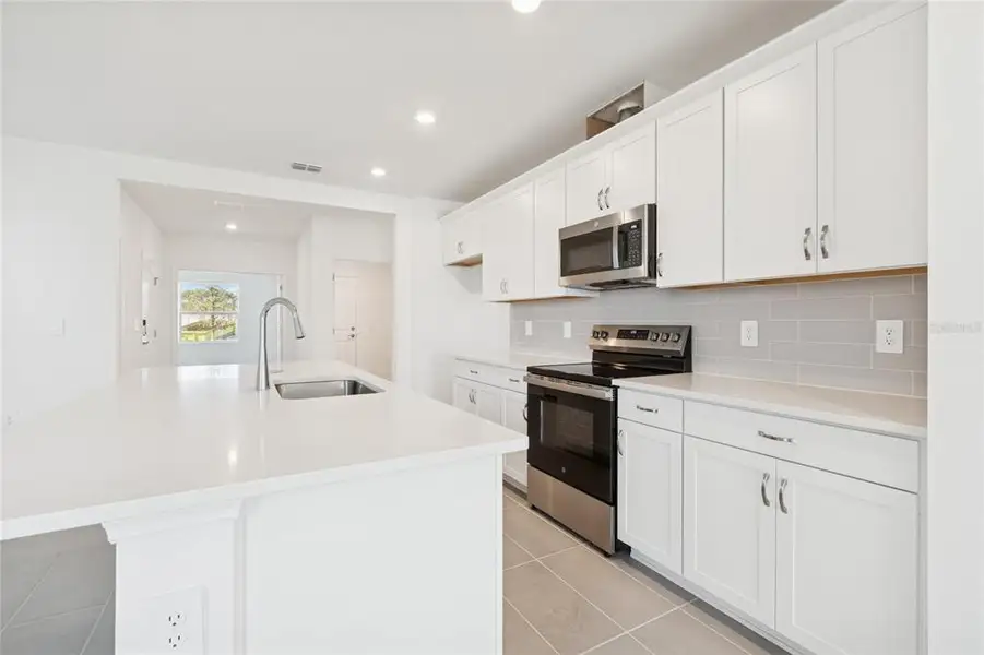 Furnished interior view inside a new home in Southpointe, Palmetto (Image 11).