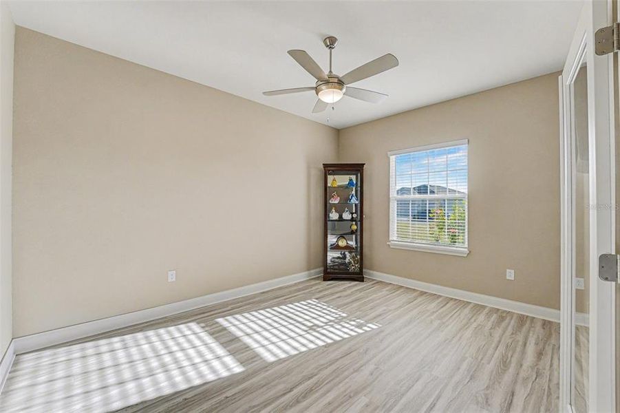 Spacious, unfurnished interior of a new home in , Lake Alfred (Image 26).