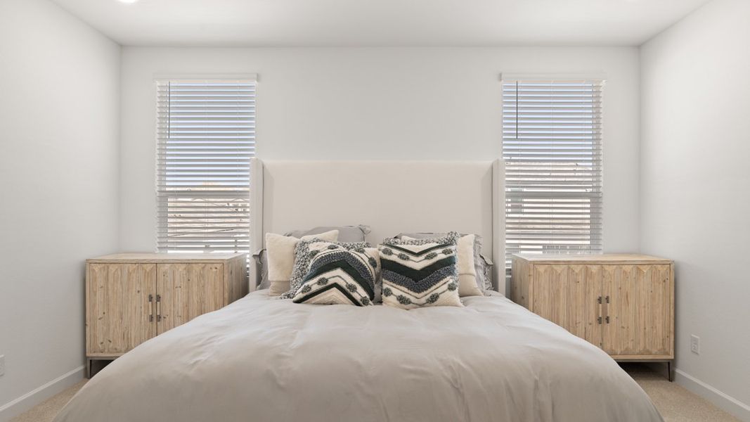Representative furnished interior of a home built from the Crow by D.R. Horton in Apache Farms, Buckeye (Image 30).