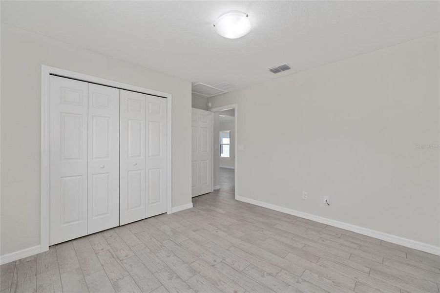 Spacious, unfurnished interior of a new home in , Ocala (Image 15).