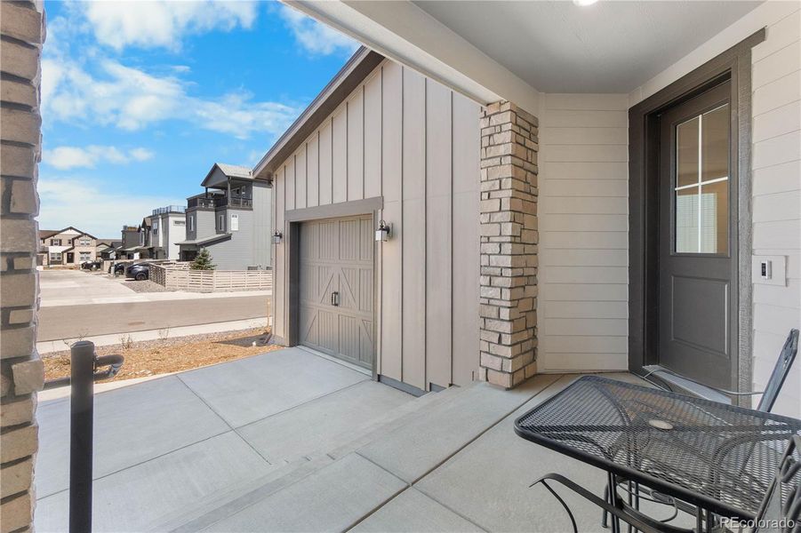 Front porch right side