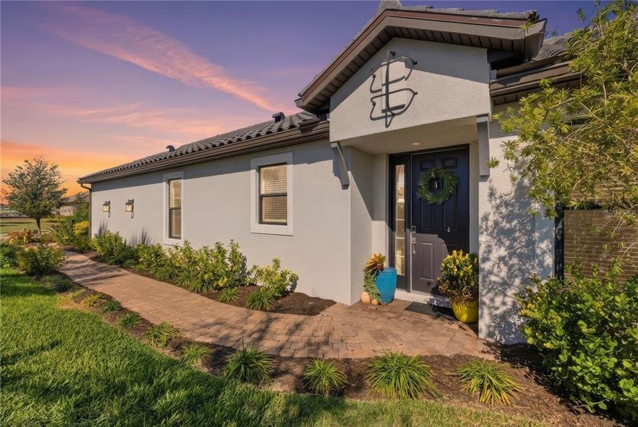 Exterior details and patio area of a home in , Bradenton (Image 4). Exterior details and patio area of a home in , Bradenton (Image 4).