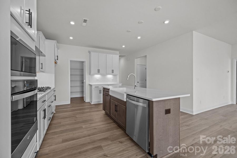KitchenPhotos are representative and may not reflect the exact home, finishes, or features.