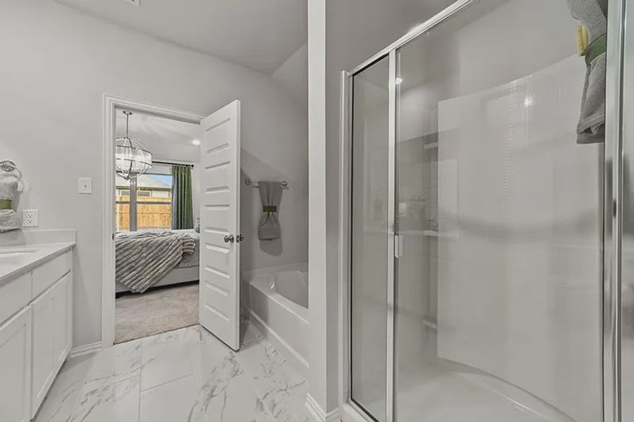 Furnished interior view inside a new home in Rolling Ridge, Van Alstyne (Image 22).