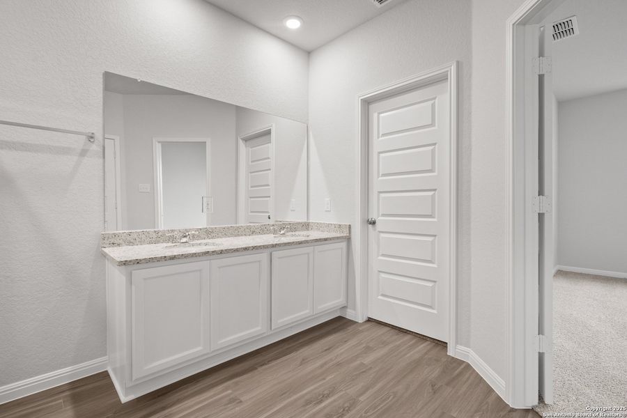 Furnished interior view inside a new home in Hunters Ranch, San Antonio (Image 9). Furnished interior view inside a new home in Hunters Ranch, San Antonio (Image 9).