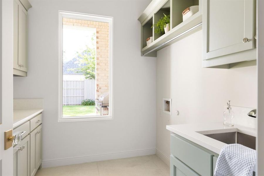 Furnished interior view inside a new home in , Dallas (Image 26).