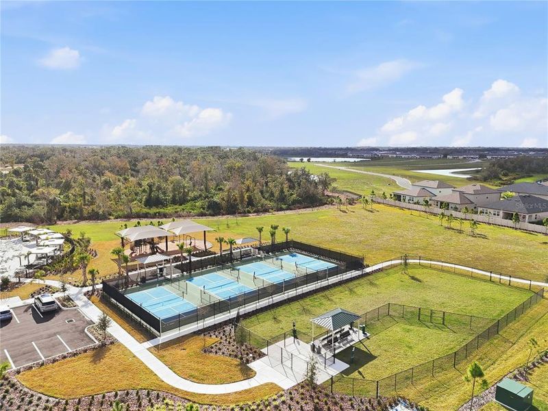 Community amenities in Stonegate Preserve, Palmetto (Image 45).