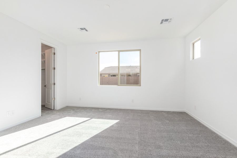 Representative unfurnished interior of a home built from the 55-RV1 by Taylor Morrison in Allen Ranches, Litchfield Park (Image 19).
