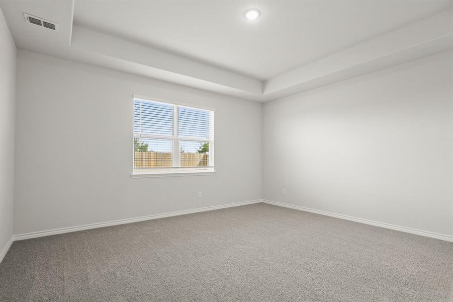 Spacious, unfurnished interior of a new home in Sycamore Landing, Fort Worth (Image 10). Spacious, unfurnished interior of a new home in Sycamore Landing, Fort Worth (Image 10).