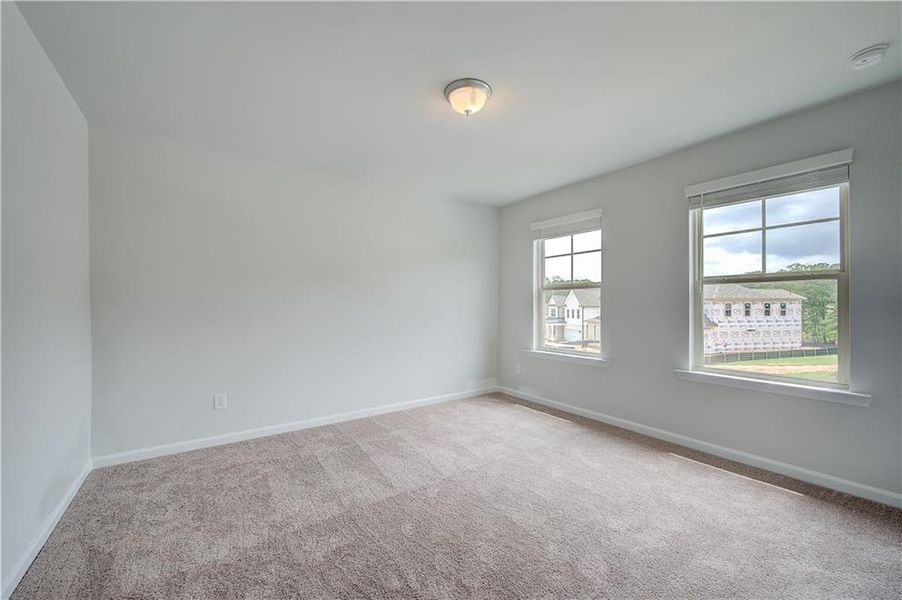 Spacious, unfurnished interior of a new home in Hamilton Lakes, Lawrenceville (Image 35).