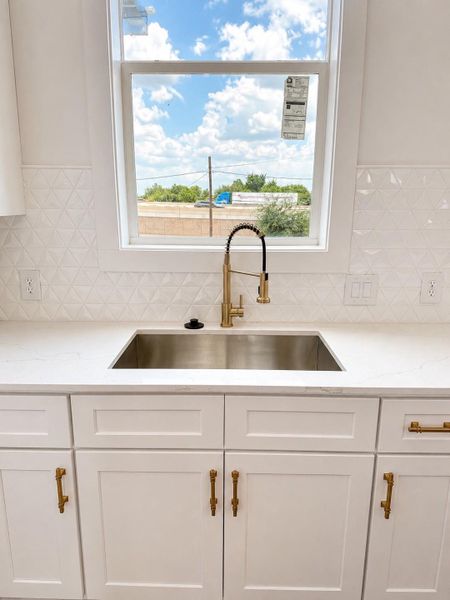 Close-up of interior finishes inside a home in , Houston (Image 10). Close-up of interior finishes inside a home in , Houston (Image 10).