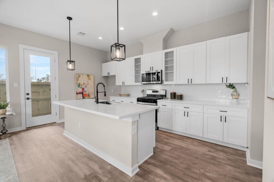 Photos are of a different unit.