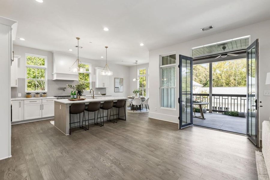 Image 33 of a home in .