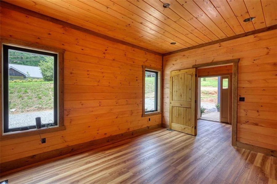 Image 68 of a home in .