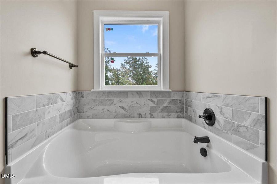 22-Kim 3302 Fox Glow-22