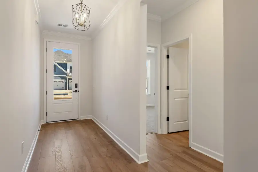 Spacious, unfurnished interior of a new home in Ridgecrest at Midway, Anderson (Image 14).