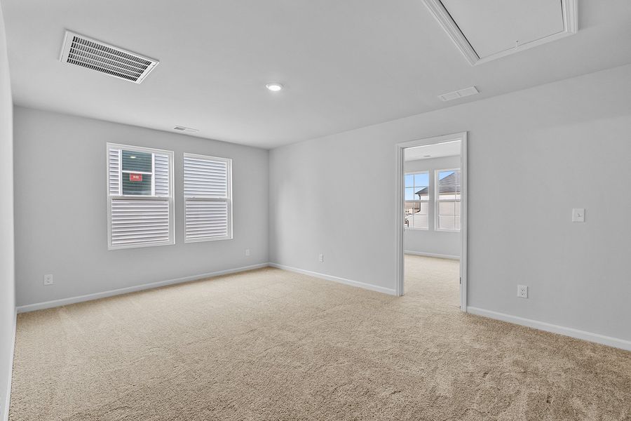 Spacious, unfurnished interior of a new home in Bell West, Kernersville (Image 32).