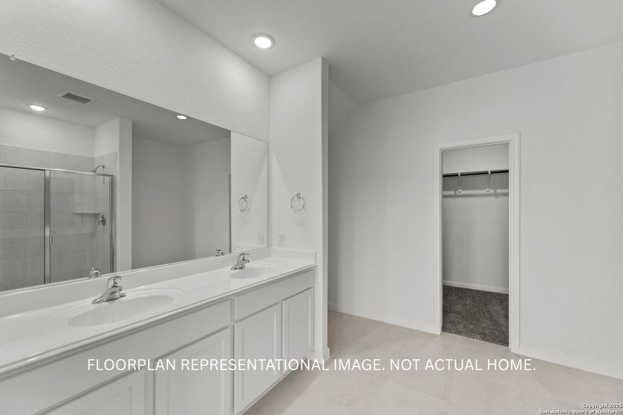 Furnished interior view inside a new home in Greenspoint Heights, Seguin (Image 7).