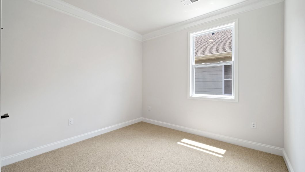 Spacious, unfurnished interior of a new home in Seven Oaks, Greenwood (Image 14).