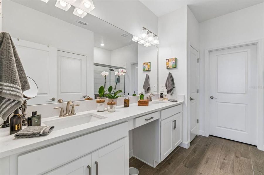 Furnished interior view inside a new home in , Wimauma (Image 32).