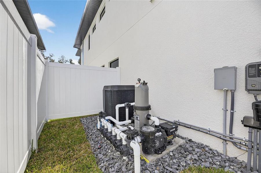 Exterior details and patio area of a home in , Sarasota (Image 33).