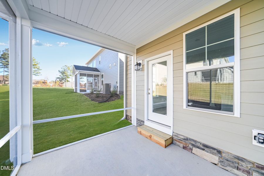 SUN_Stoneriver_Pic_EastmanIII_ScreenedPo