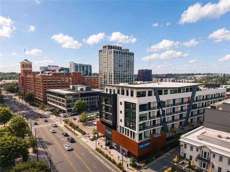 Condo located in Atlanta, GA showcasing its design and architecture (Image 25). Condo located in Atlanta, GA showcasing its design and architecture (Image 25).