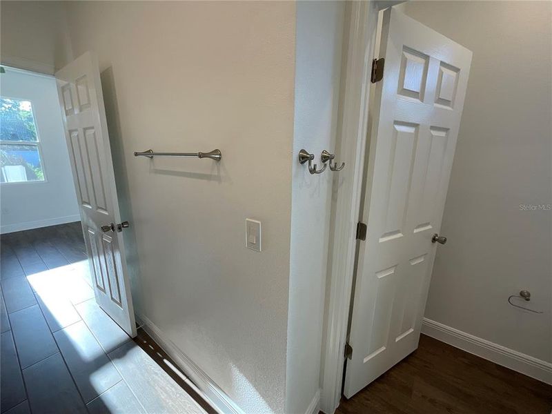 Spacious, unfurnished interior of a new home in , Orlando (Image 21).