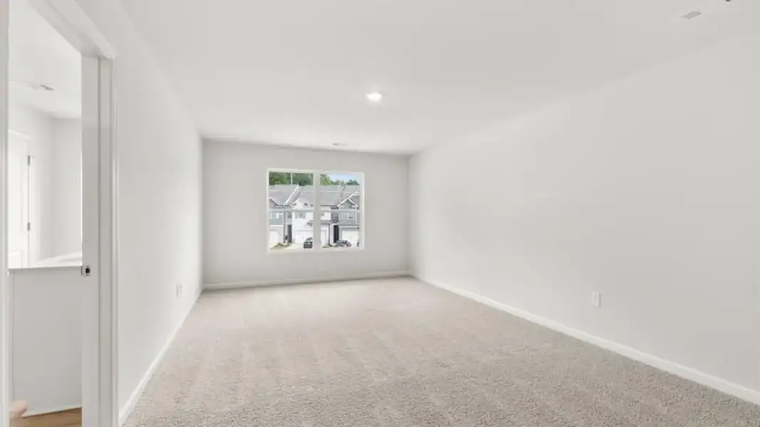 Spacious, unfurnished interior of a new home in Hughes Court, Dawsonville (Image 17). Spacious, unfurnished interior of a new home in Hughes Court, Dawsonville (Image 17).