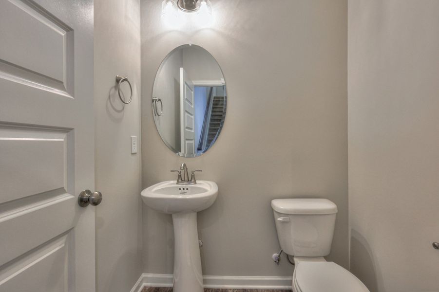 Furnished interior view inside a new home in Jackson Towne, Murfreesboro (Image 9).