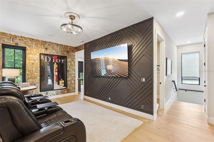 Furnished interior view inside a new home in , Orlando (Image 21).