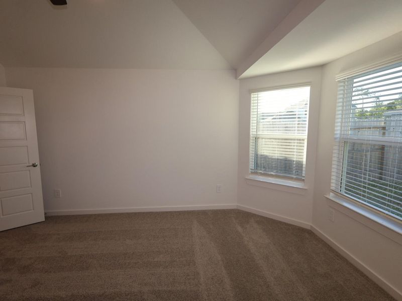 Spacious, unfurnished interior of a new home in Pinewood at Grand Texas, New Caney (Image 15).