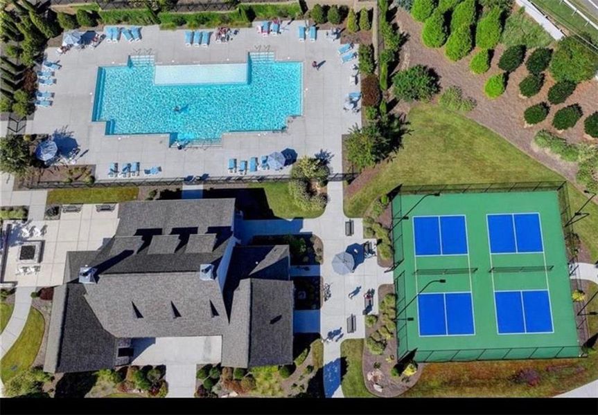 Image 41 of a home in Idylwilde.