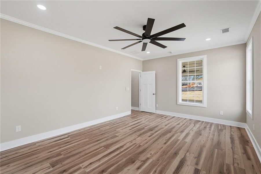 Spacious, unfurnished interior of a new home in , Stone Mountain (Image 45).