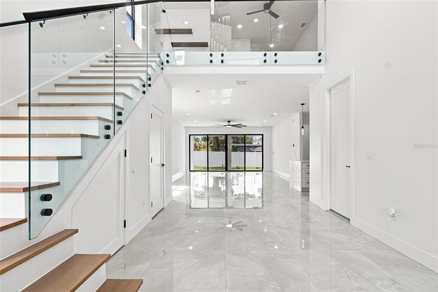 Spacious, unfurnished interior of a new home in , Tampa (Image 36). Spacious, unfurnished interior of a new home in , Tampa (Image 36).