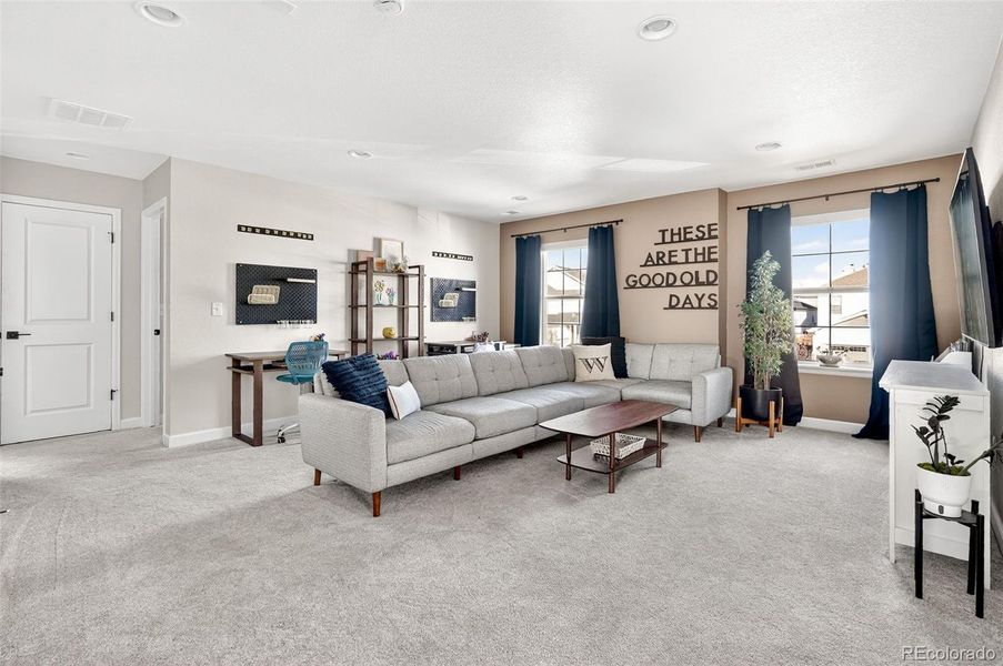 Furnished interior view inside a new home in Colliers Hill, Erie (Image 34). Furnished interior view inside a new home in Colliers Hill, Erie (Image 34).
