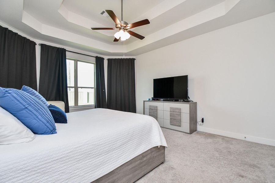 Image 20 of a home in Cross Creek West. Image 20 of a home in Cross Creek West.