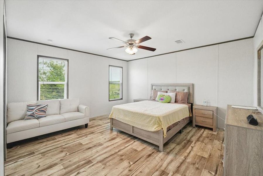 Furnished interior view inside a new home in , Cleburne (Image 5).