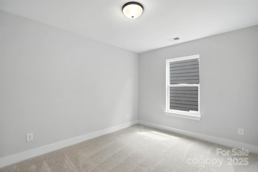 Image 21 of a home in Villas at Prestwick.