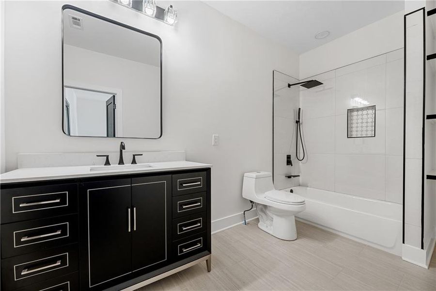 Furnished interior view inside a new home in , Atlanta (Image 15).
