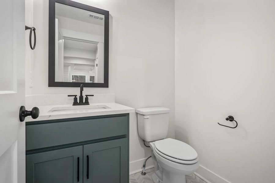 The Arydale B Bathroom