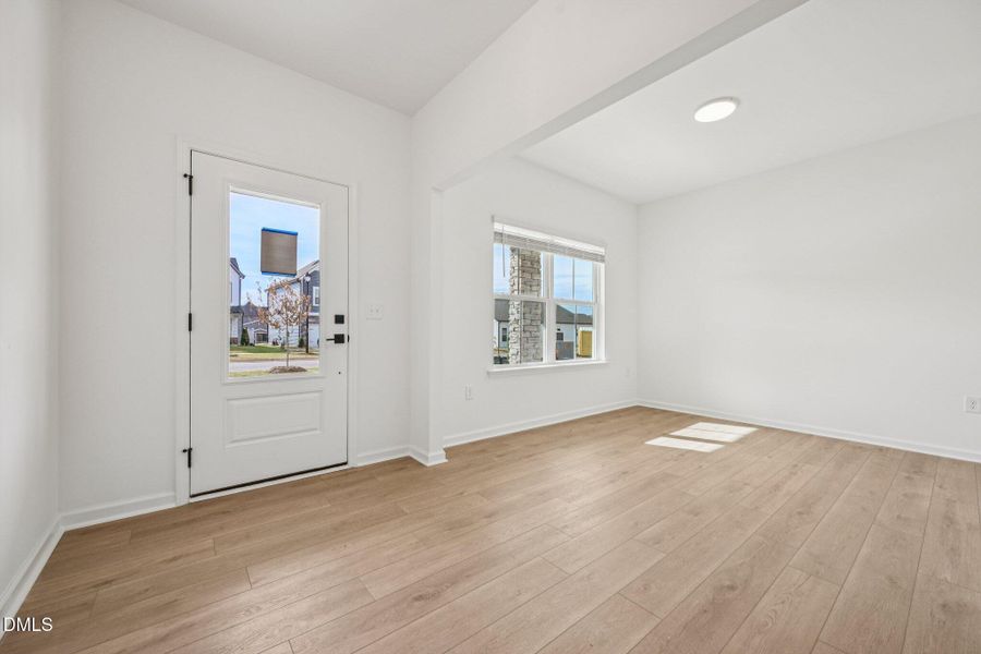 17-web-or-mls-Moonflower Ln-S2611-017