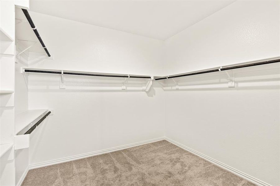 Spacious, unfurnished interior of a new home in , Forney (Image 25).