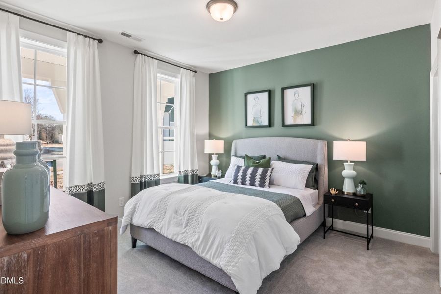 1st floor guest- hampton