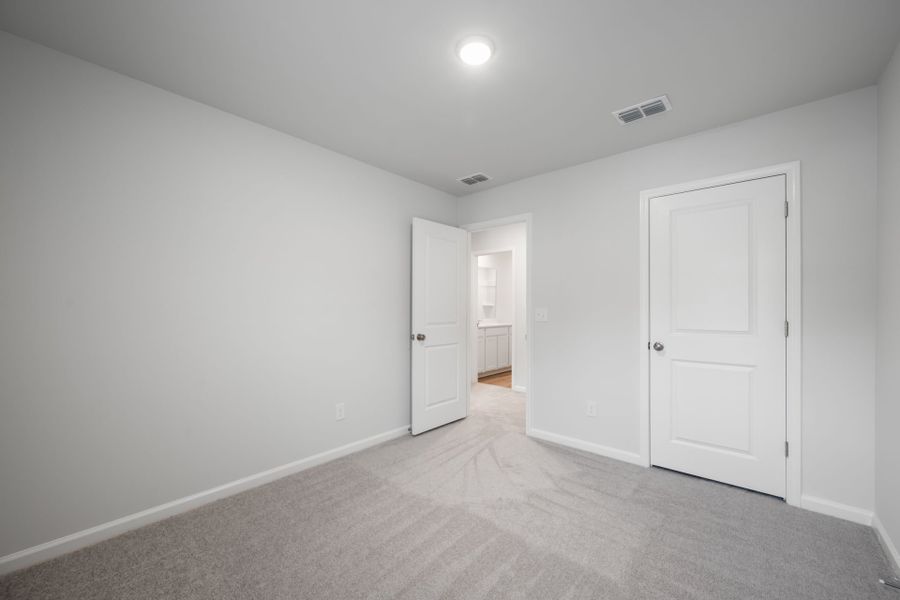 Spacious, unfurnished interior of a new home in Grand Arbor, Blythewood (Image 10). Spacious, unfurnished interior of a new home in Grand Arbor, Blythewood (Image 10).