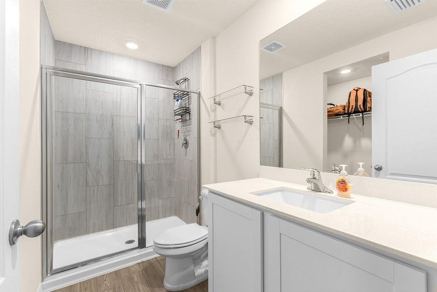 8275-105th-Ct-HigMedia-027-1280